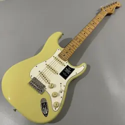 FENDER PLAYER  STRATOCASTER MAPLE HIALEAH YELLOW