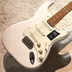 FENDER: PLAYER STRATOCASTER PAU FERRO FINGERBOARD POLAR WHITE MX22208917