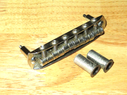 FENDER 1965 CHROME MUSTANG BRIDGE