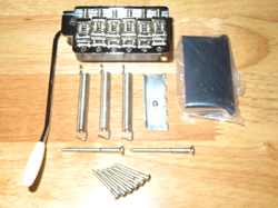 FENDER 2018 USA CHROME AMERICAN ORIGINAL STRATOCASTER TREMOLO BRIDGE