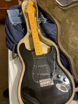 70S STRATOCASTER SEYMOR