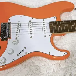 STRAT FREE SHIPPING