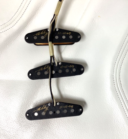 2009 FENDER STRATOCASTER 60’S CUSTOM SHOP ABIGAIL YBARRA ABBY HAND WOUND PICKUPS