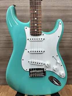 FENDER PLAYER STRATOCASTER USED 2023 ALDER BODY PAU FERRO FINGERBOARD W/SOFTCASE