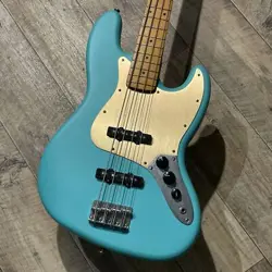 SQUIER BY FENDER 40TH ANNIVERSARY JAZZ BASS VINTAGE EDITION MAPLE FINGERBOARD
