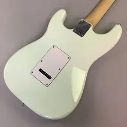 SQUIER BY FENDER FSR AFFINITY STRATOCASTER