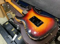 ST62 CUSTOM STRATOCASTER