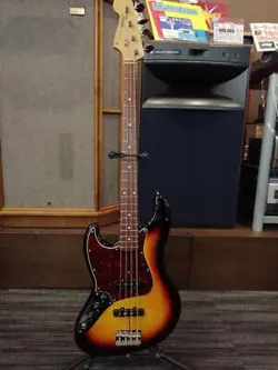 FENDER JAPAN / MADE IN JAPAN HERITAGE (NO240902)