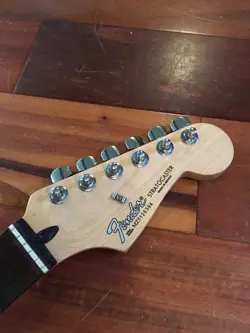 2005 FENDER STRATOCASTER STANDARD STRAT ROSEWOOD NECK TUNERS 60TH ANNIVERSARY