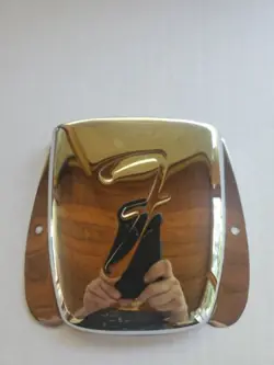 ASHTRAY VG CONDITION