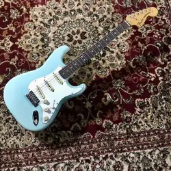 FENDER VINT II 70S ST R SAFE DELIVERY FROM JAPAN