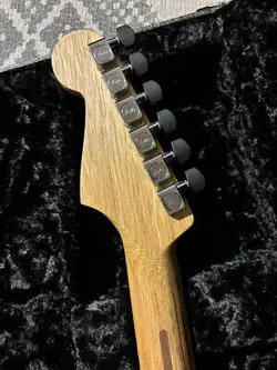EDITION ACOUSTASONIC STRATOCASTER