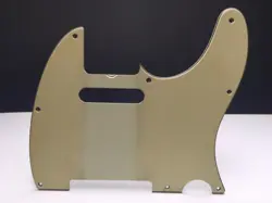 8-HOLE PICKGUARD FITS