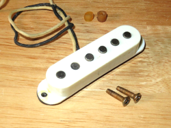 FENDER 1989 USA WHITE AMERICAN VINTAGE 57 62 STRATOCASTER NECK PICKUP