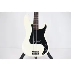 FENDER JAPAN PB-43 USED WHITE