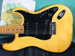 FENDER STRATOCASTER OLW