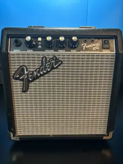 FENDER  FRONTMAN 10 AMP