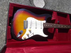 FENDER J ST62US STRAT