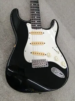 FENDER JAPAN ST62 USED 1990 BASSWOOD BODY ROSEWOOD FINGERBOARD W/SOFT CASE