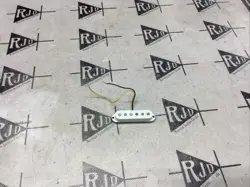 FENDER USA STRATOCASTER SINGLE COIL PICKUP NON STAGGERED