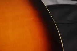 FENDER MALIBU PLAYER