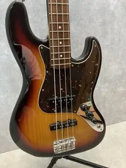 FENDER TRADITIONAL 60S JAZZ BASS 2017 ELECTRIC BASS