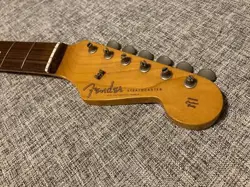 STRATOCASTER 22F