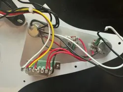 PEARL LOADED PICKGUARD