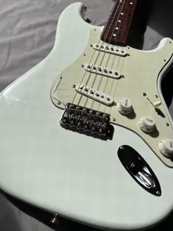 FENDER/MIJ TRADITIONAL 60S STRATOCASTER