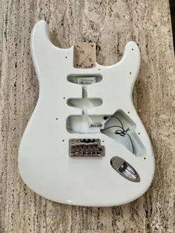 2020 FENDER AMERICAN PERFORMER STRATOCASTER WHITE BODY W/ HARDWARE