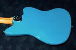 JAZZMASTER LEFT-HAND MIAMI