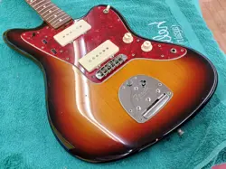 FENDER JAPAN JM66-80 ELECTRIC GUITAR USED