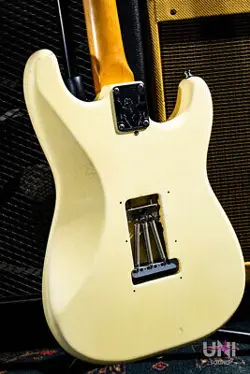 STRATOCASTER 1997 USED