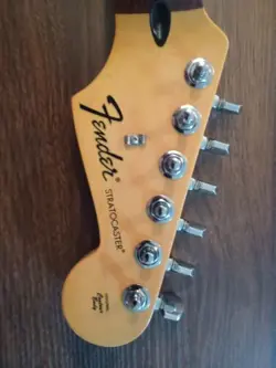 FENDER STRATOCASTER NECK ROSEWOOD