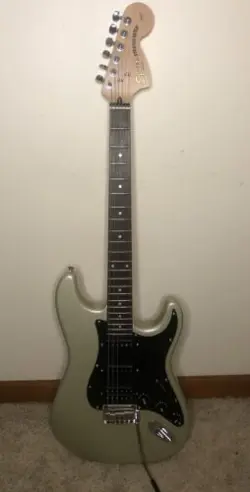 SQUIER STRATOCASTER BY FENDER STANDARD SERIES GUITAR CRAFTED IN INDONESIA