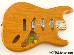 FENDER AV II AMERICAN VINTAGE 1973 STRATOCASTER BODY, STRAT ASH AGED NATURAL.
