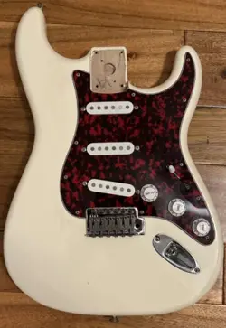 2007 FENDER STRATOCASTER SSS LOADED BODY MIM MEXICO WHITE