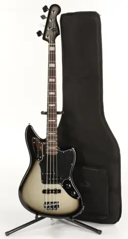 4-STRING ELECTRIC SOLIDBODY