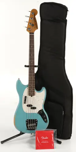 MUSTANG 4-STRING ELECTRIC