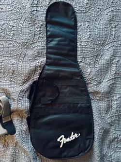 SQUIER MUSTANG FENDER