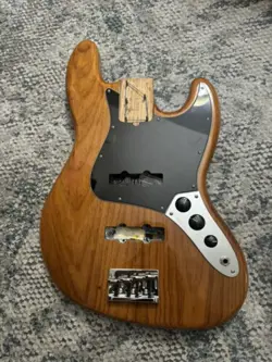 BASS BODY USED