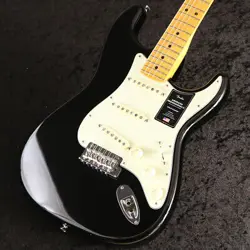 FENDER  AMERICAN PROFESSIONAL II STRATOCASTER MAPLE FINGERBOARD BLACK US23085614