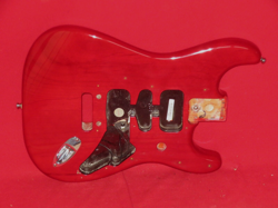 FENDER 2001 USA TRANSPARENT RED AMERICAN DELUXE STRATOCASTER BODY