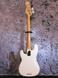 FENDER USA AMERICAN PROFESSIONAL II PRECISION BASS OWT