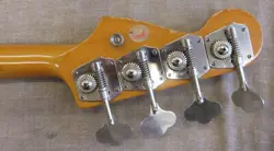 FENDER AMERICAN VINTAGE '62 JAZZ BASS 2 KNOB