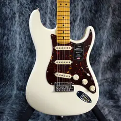 STRATOCASTE OLYMPIC WHITE