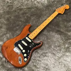 FENDER AMERICAN VINTAGE II 1973 STRATOCASTER  MOCHA