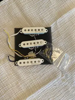 VINTAGE NOISELESS™