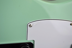 SERIES FENDER TELECASTER