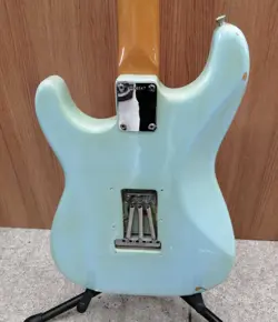 FENDER USA STRATOCASTER ELECTRIC GUITAR SAFE DELIVERY FROM JAPAN